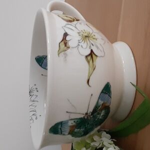 Anthropologie BUTTERFLY STUDY Teal Butterflies White Yellow Florals Cup 12 oz